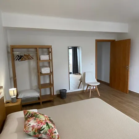 아파트 4 Estacoes