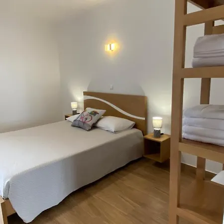 4 Estacoes Apartment