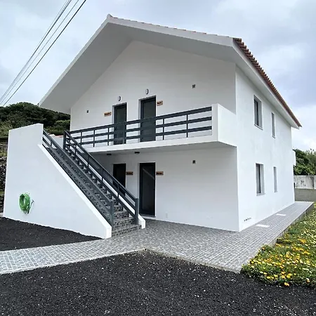 4 Estacoes Apartment Faja Grande