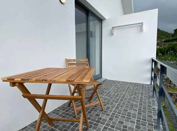 4 Estacoes Apartment