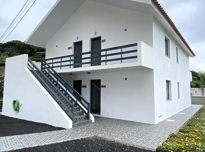 4 Estacoes Apartment Faja Grande